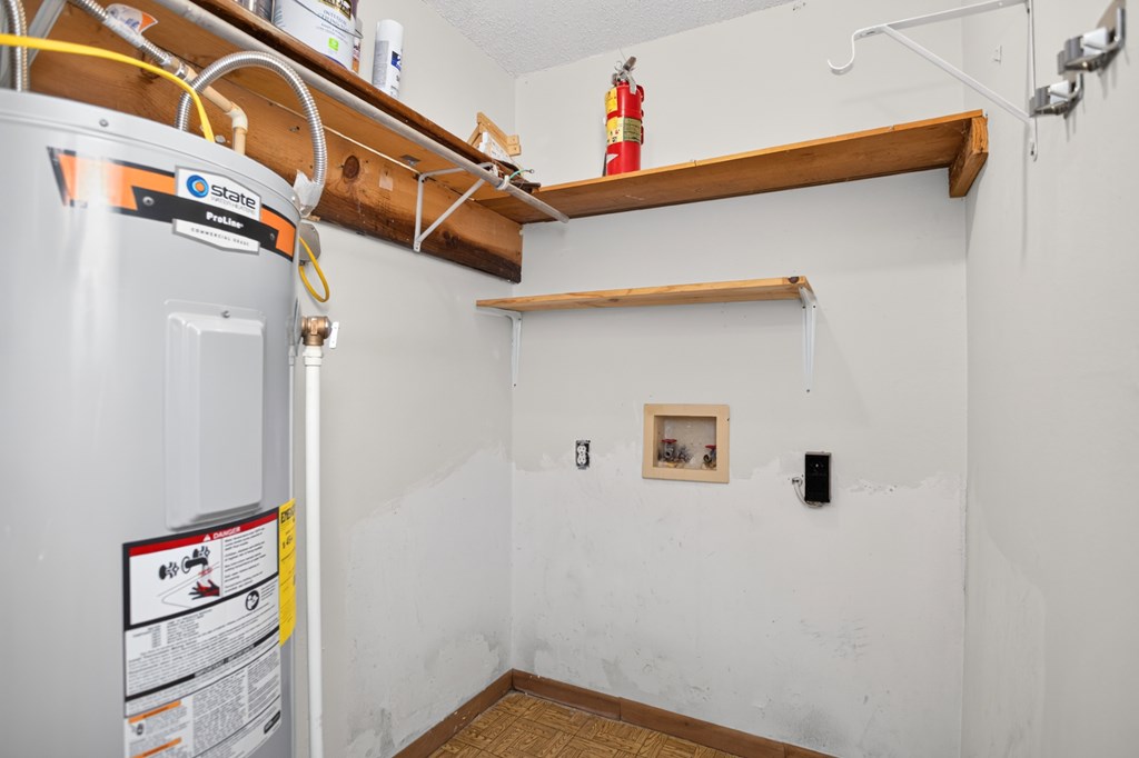 372 Miles Road Property Photo 12