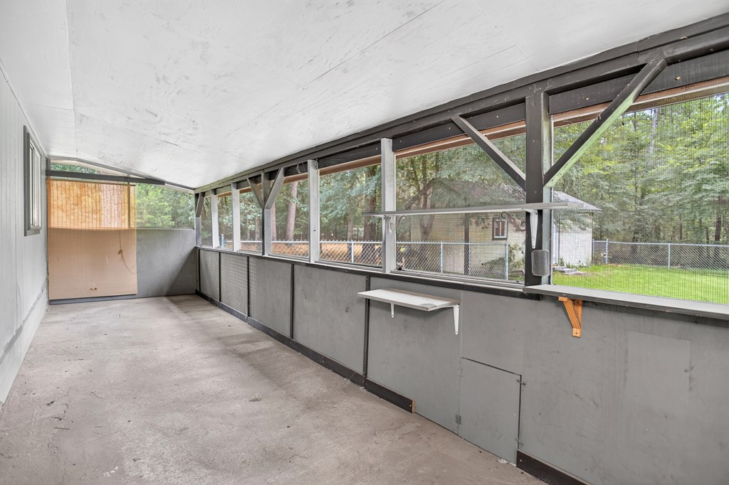 372 Miles Road Property Photo 13