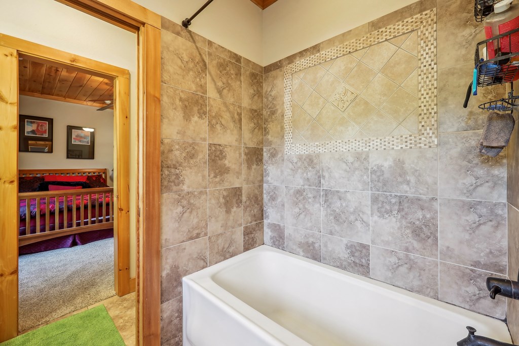 225 Mcgregor Drive Property Photo 38
