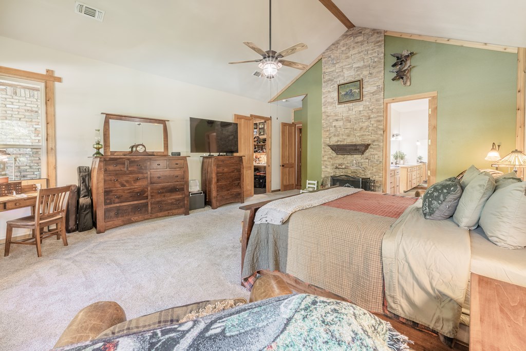 2240 Whitehead Road Property Photo 30