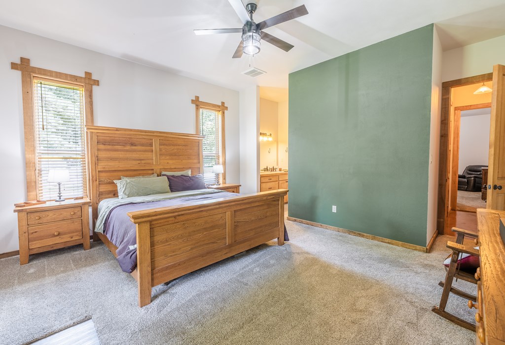 2240 Whitehead Road Property Photo 38