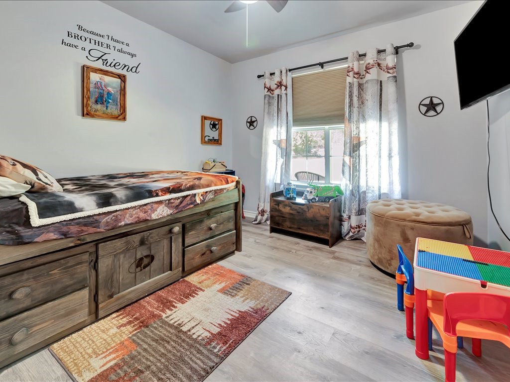 343 Cedaridge Property Photo 21