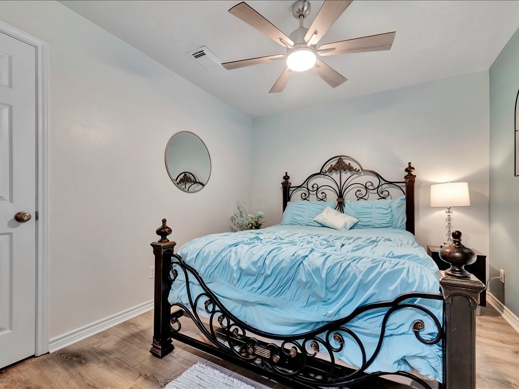 343 Cedaridge Property Photo 23