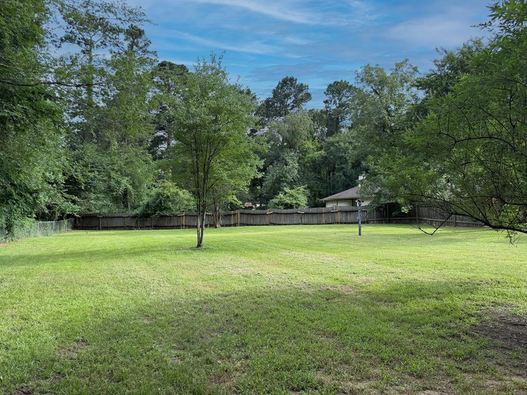343 Cedaridge Property Photo 31