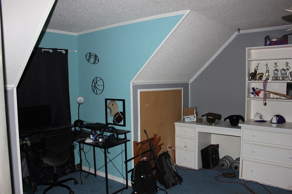 1208 North Wheeler Property Photo 13