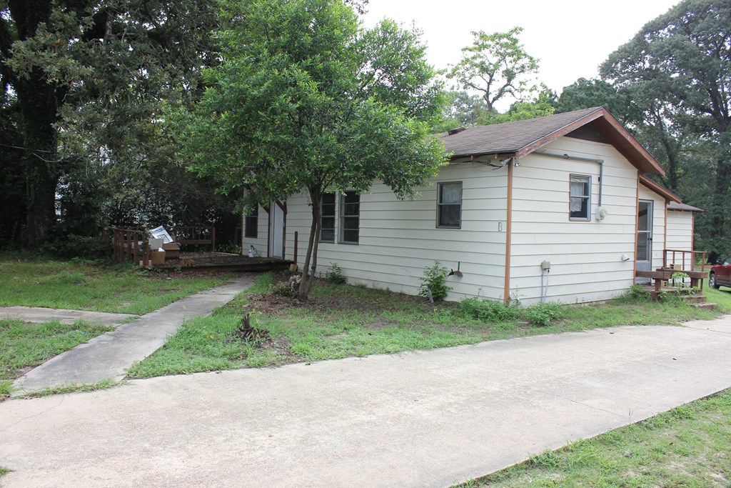 1208 North Wheeler Property Photo 15