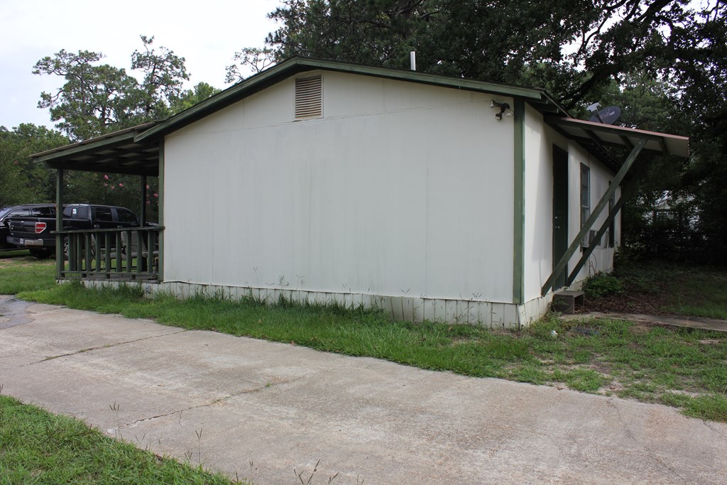 1208 North Wheeler Property Photo 16
