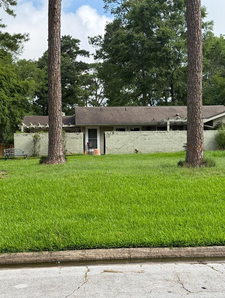 116 Trailwood Circle