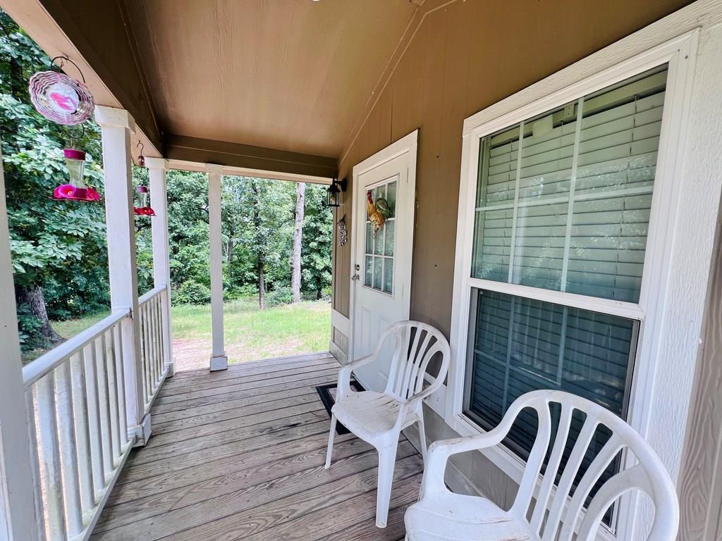 430 Pine Cone Lane Property Photo 3