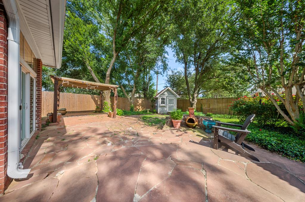 624 Oakview Drive Property Photo 32
