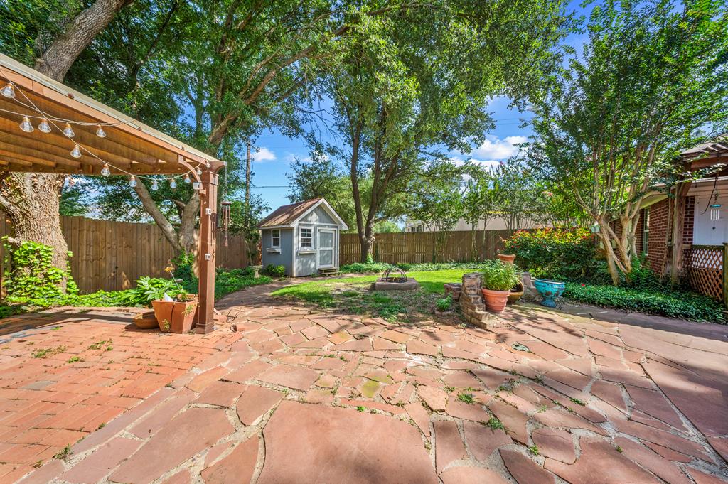 624 Oakview Drive Property Photo 33