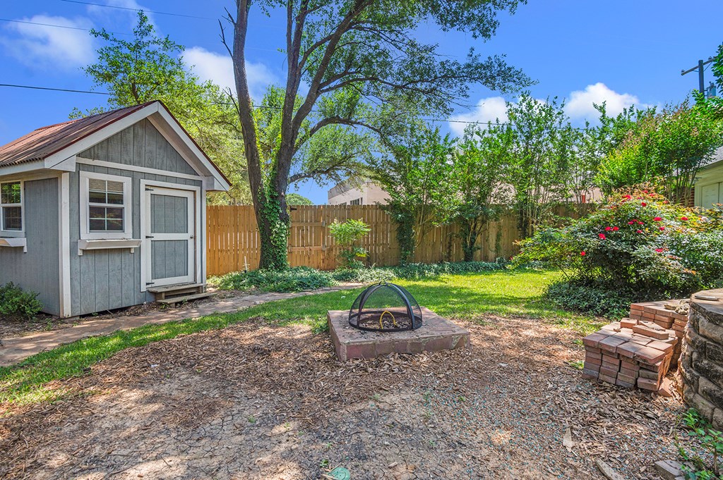 624 Oakview Drive Property Photo 34