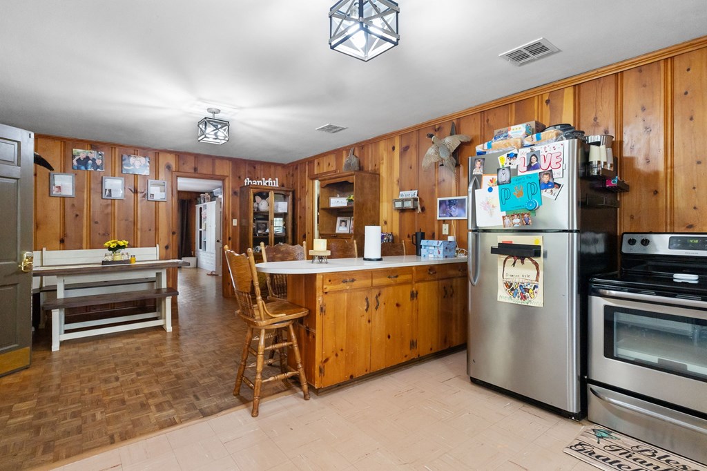106 N Ayish Street Property Photo 7