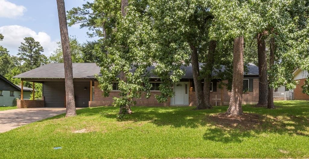 1305 Robinwood Drive