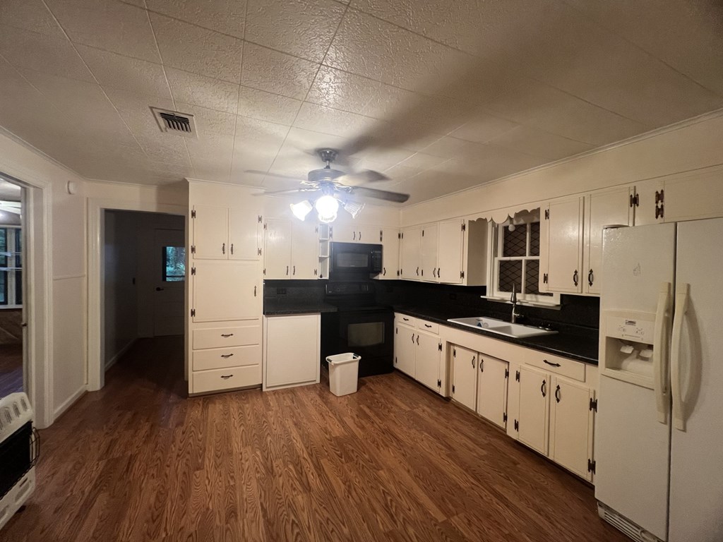 1264 Fm 2109 Property Photo 4