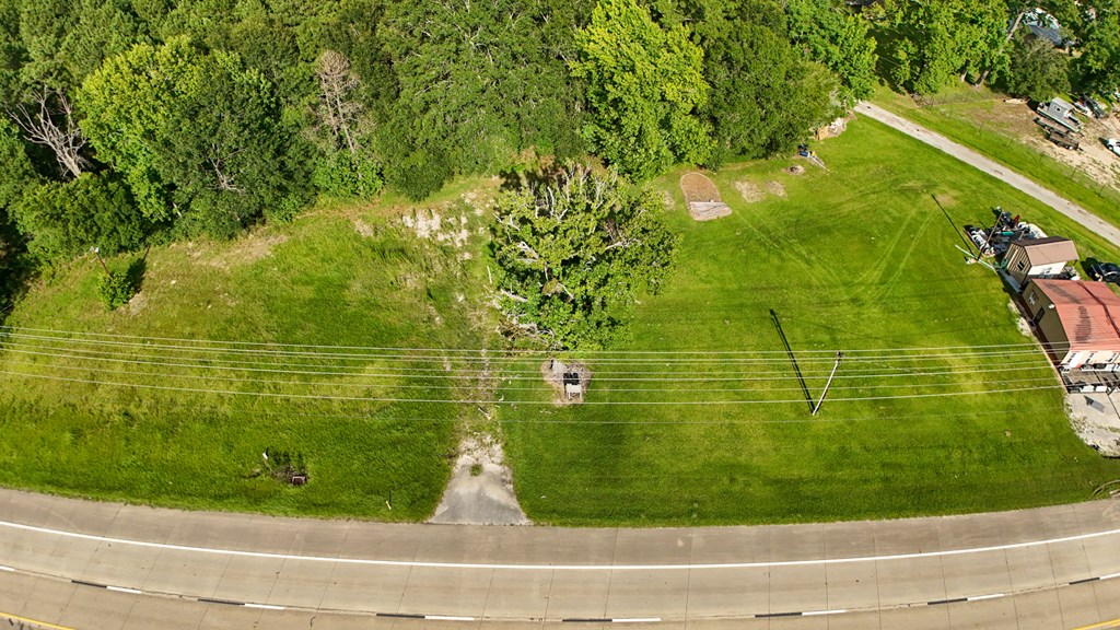 33803 Highway 96 S Property Photo 2