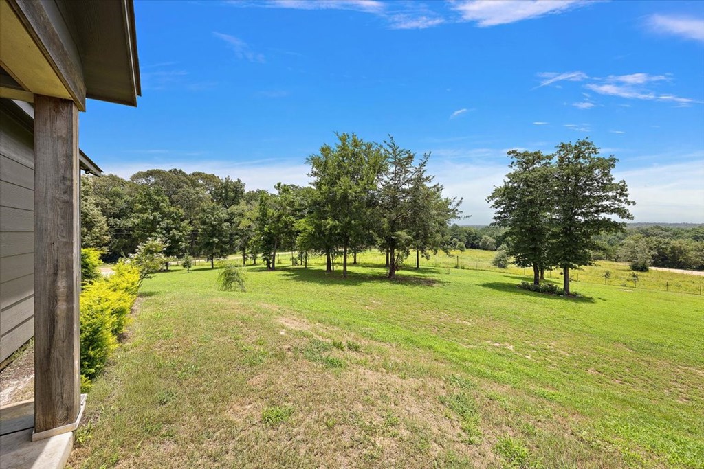 1055 Cr 1361 Property Photo 5