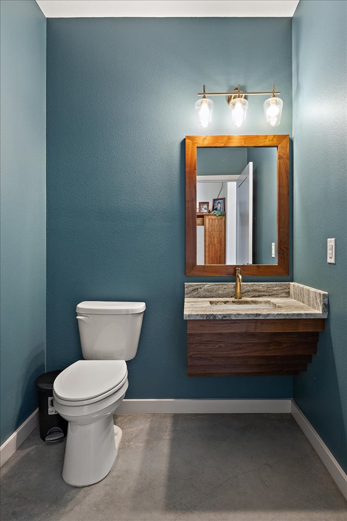 1055 Cr 1361 Property Photo 35