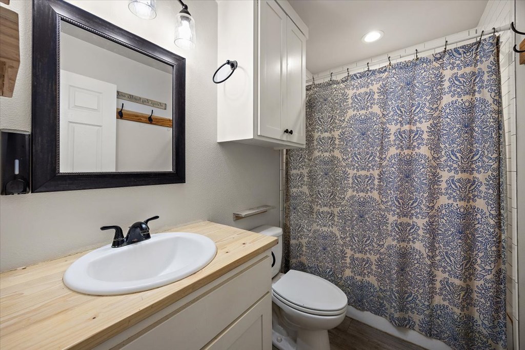 1055 Cr 1361 Property Photo 40