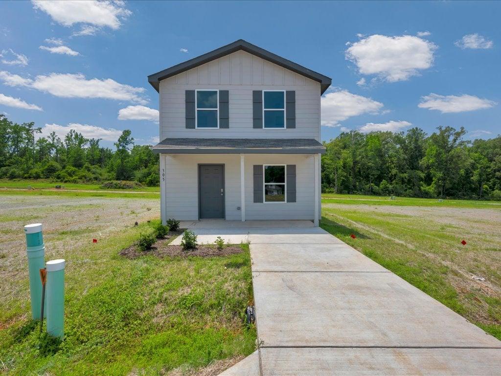 305 Dana Drive Property Photo 1