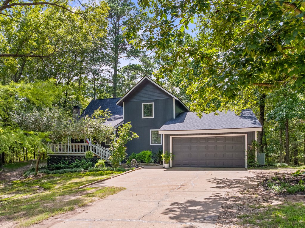 279 Angler Loop Property Photo 15
