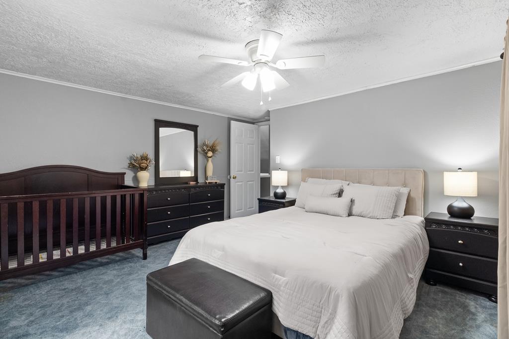 279 Angler Loop Property Photo 31