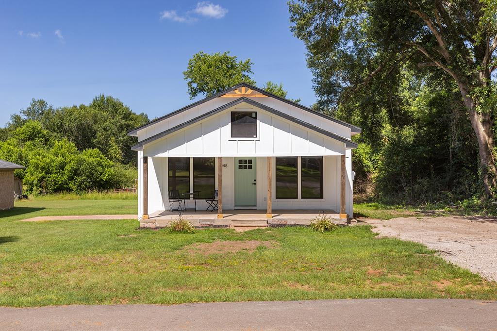 448 Commerce Property Photo 2