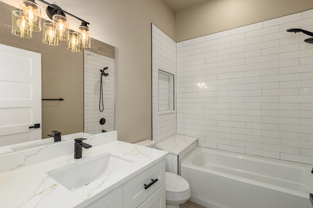 448 Commerce Property Photo 19