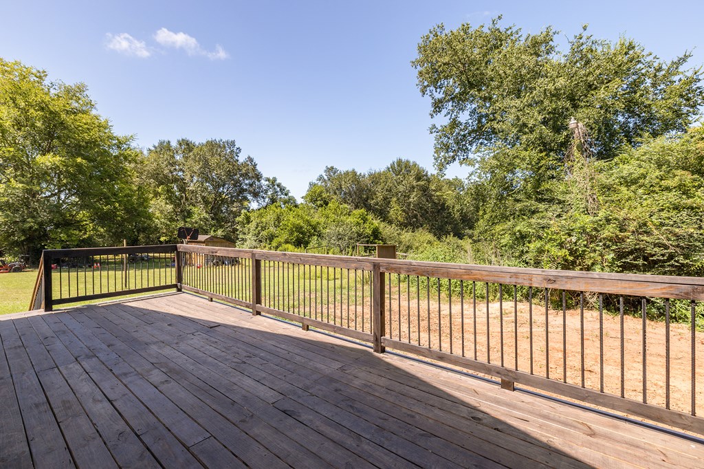 448 Commerce Property Photo 22