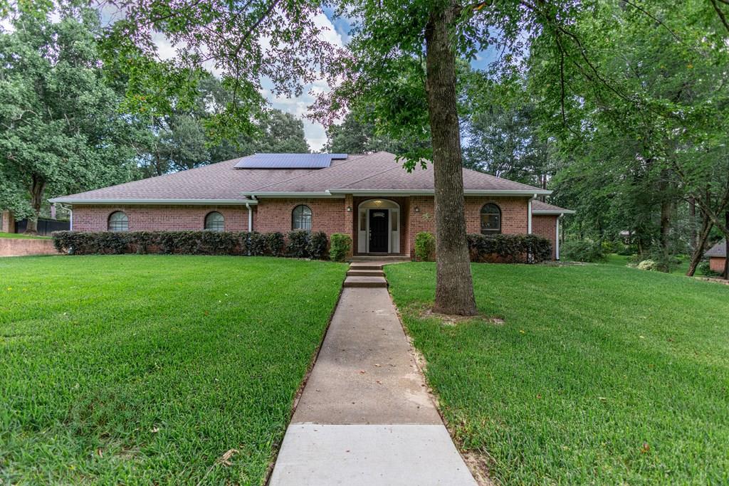 4011 Oak Creek Drive Property Photo 1