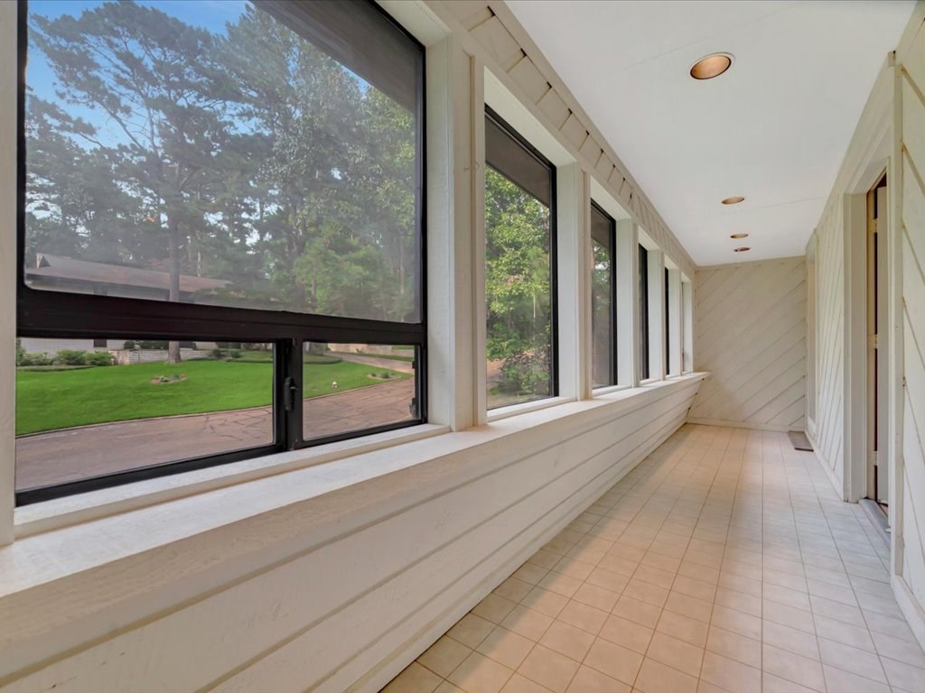 1100 Chestnut Property Photo 23