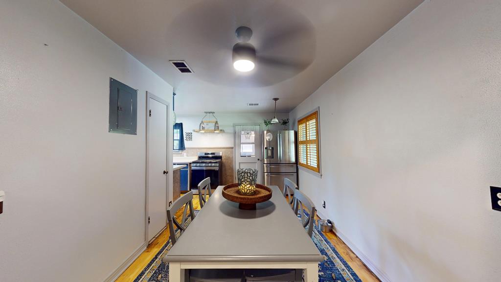 605 Pine Street Property Photo 11