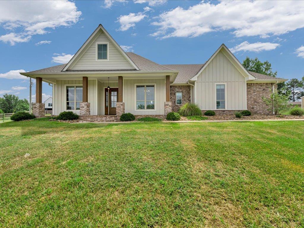 566 Cr 915 Property Photo 1