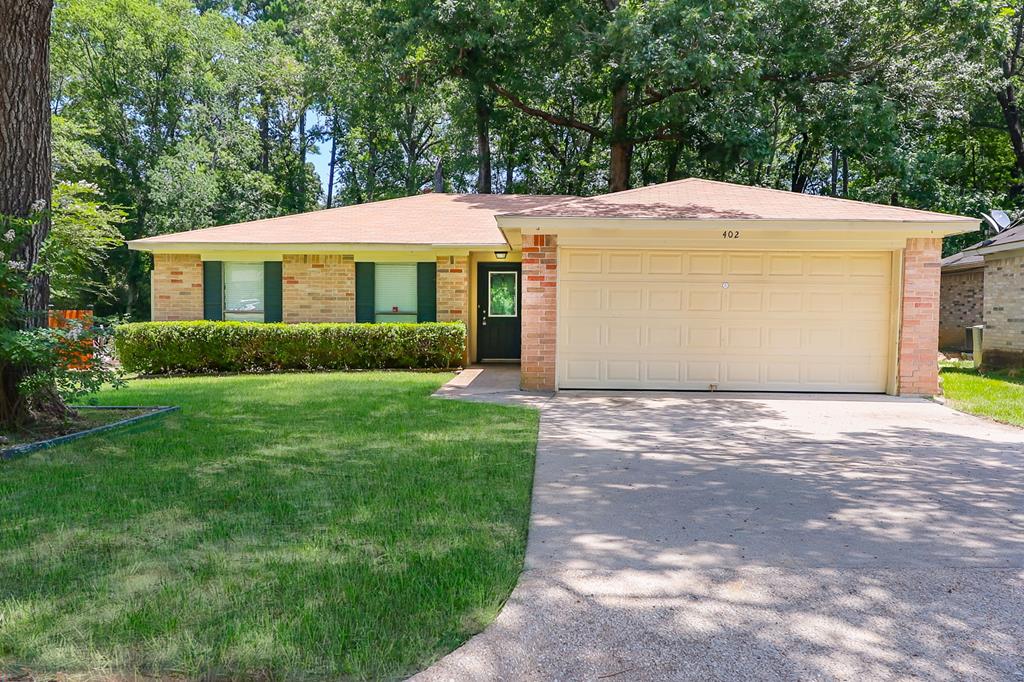 402 Forest Creek Drive Property Photo 1