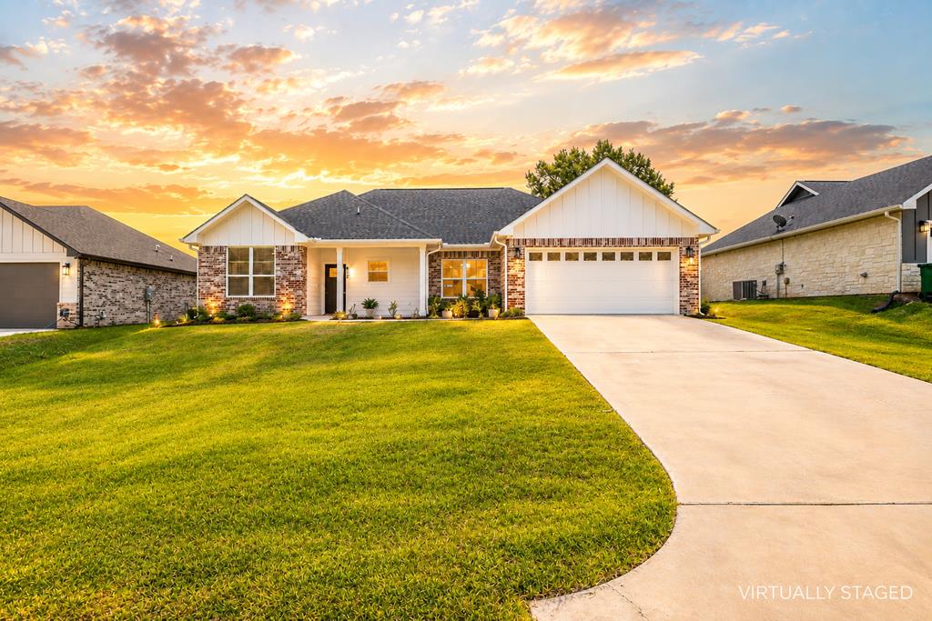 435 Cedar Hill Loop