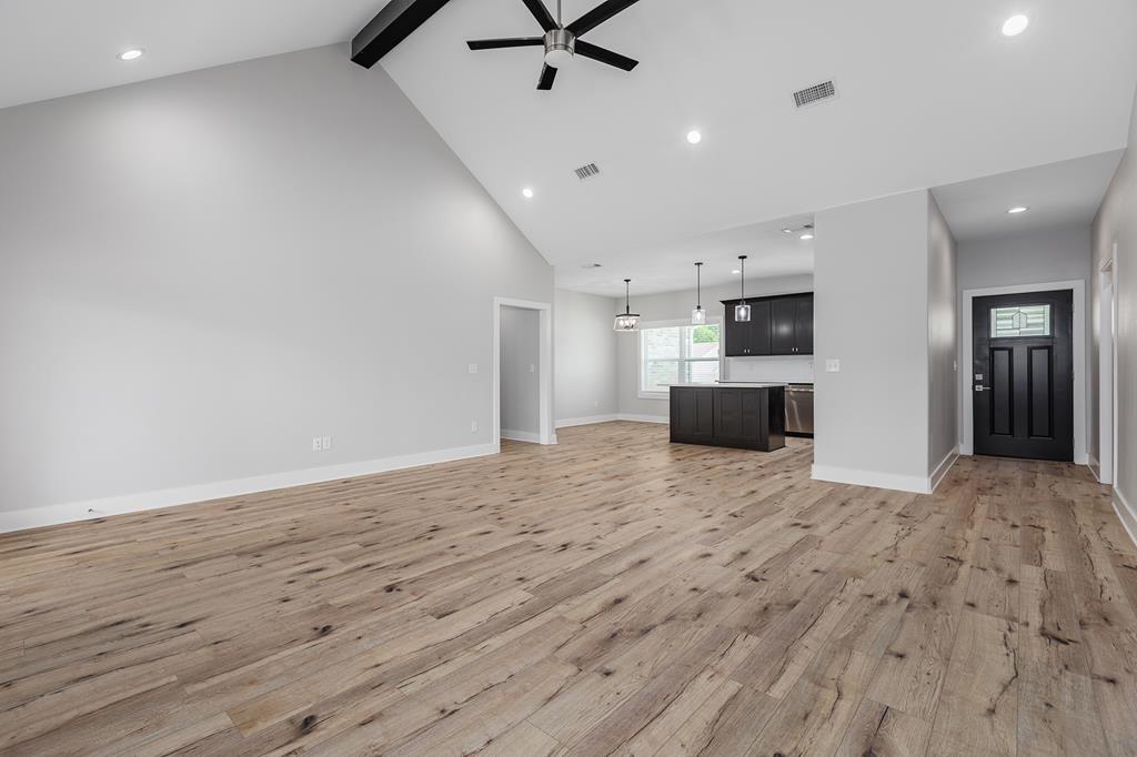 435 Cedar Hill Loop Property Photo 9