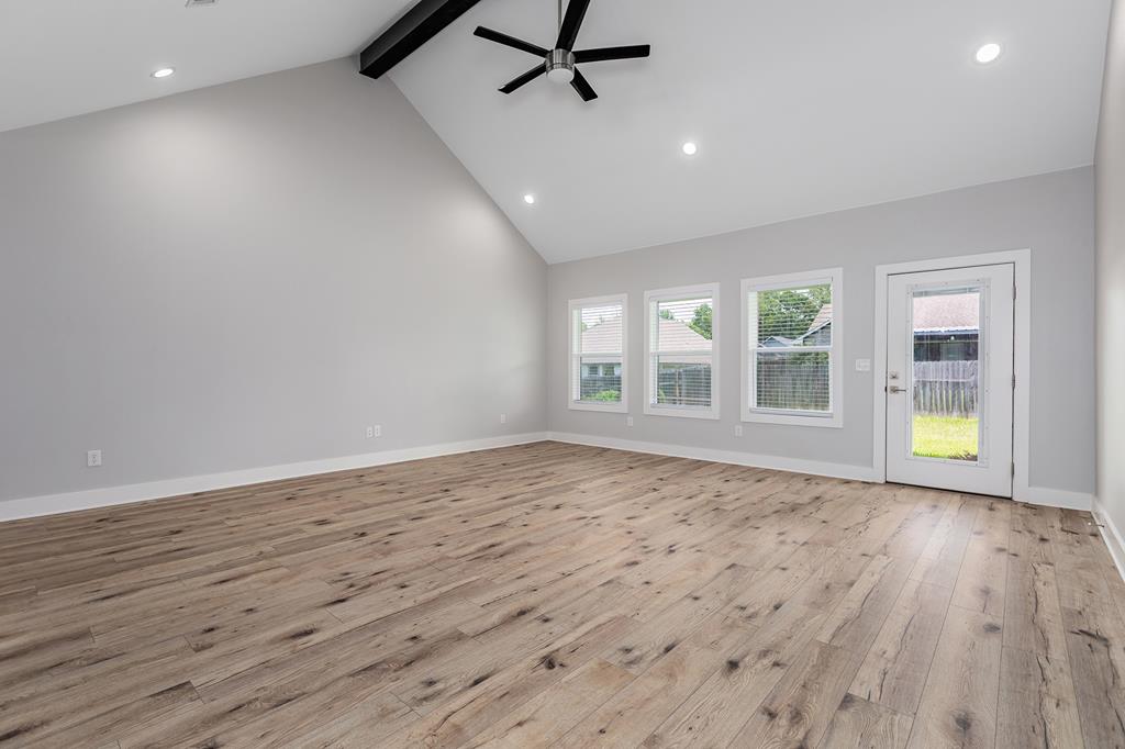 435 Cedar Hill Loop Property Photo 10