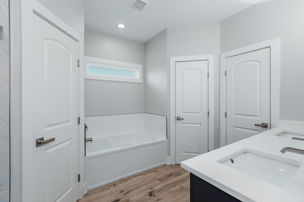435 Cedar Hill Loop Property Photo 19