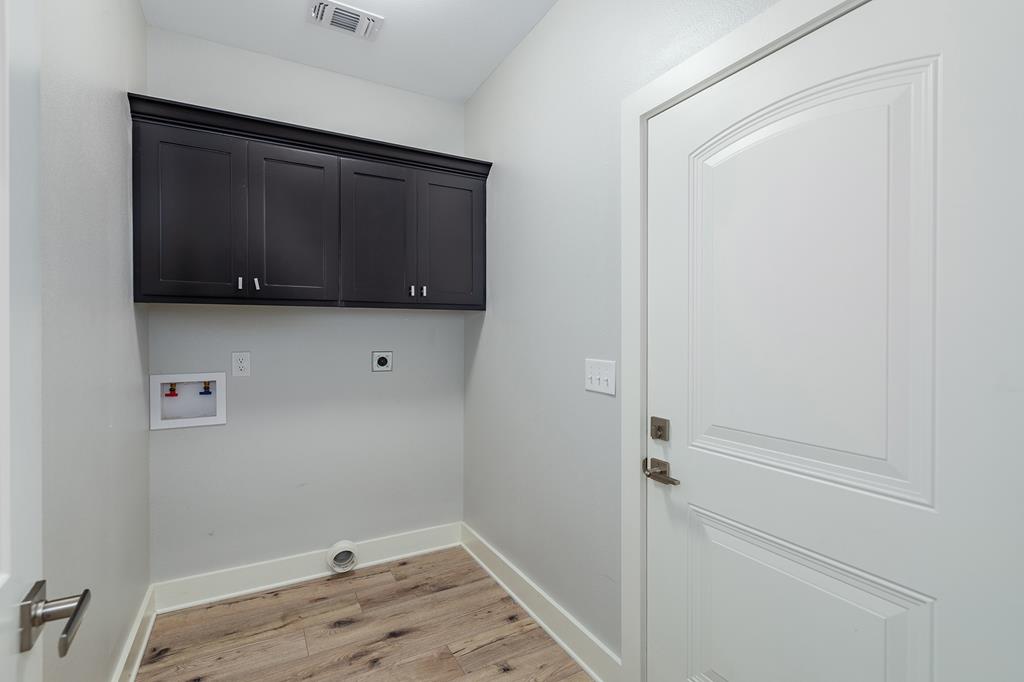 435 Cedar Hill Loop Property Photo 20