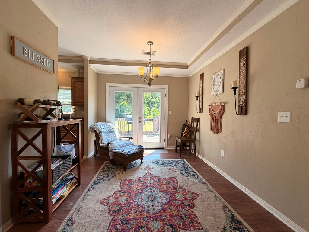 1086 Fm 2680 Property Photo 6