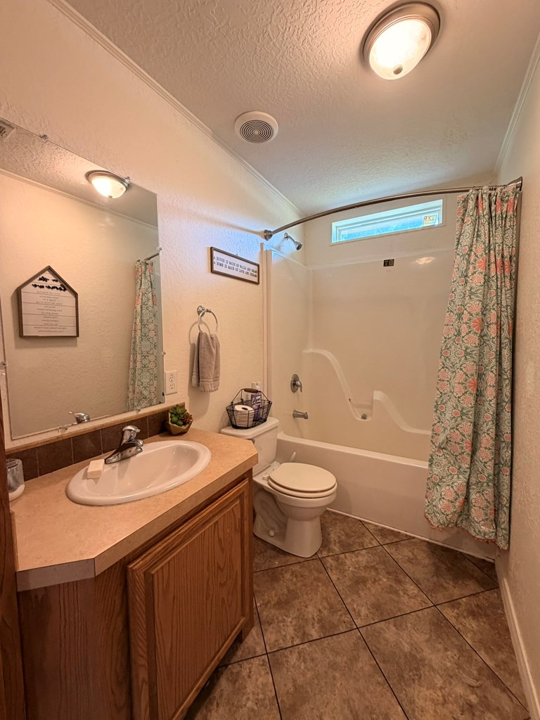 1086 Fm 2680 Property Photo 17