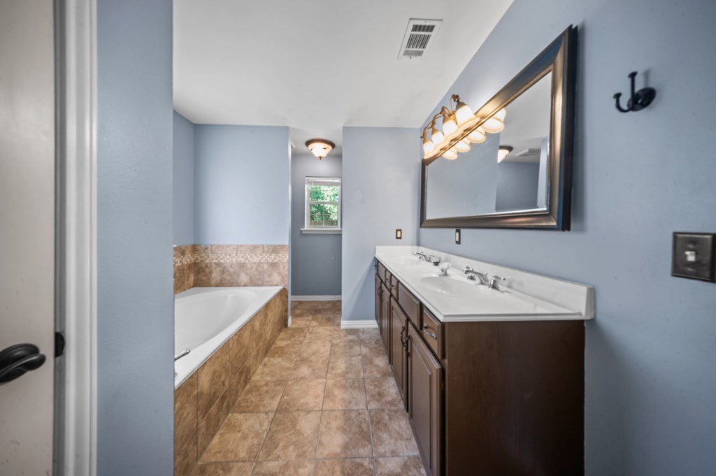1602 Loblolly Lane Property Photo 16