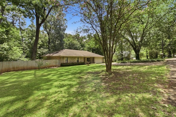 757 County Road 200 Property Photo 4