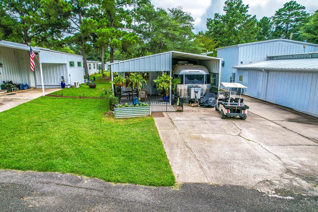 205 Magnolia Property Photo 1