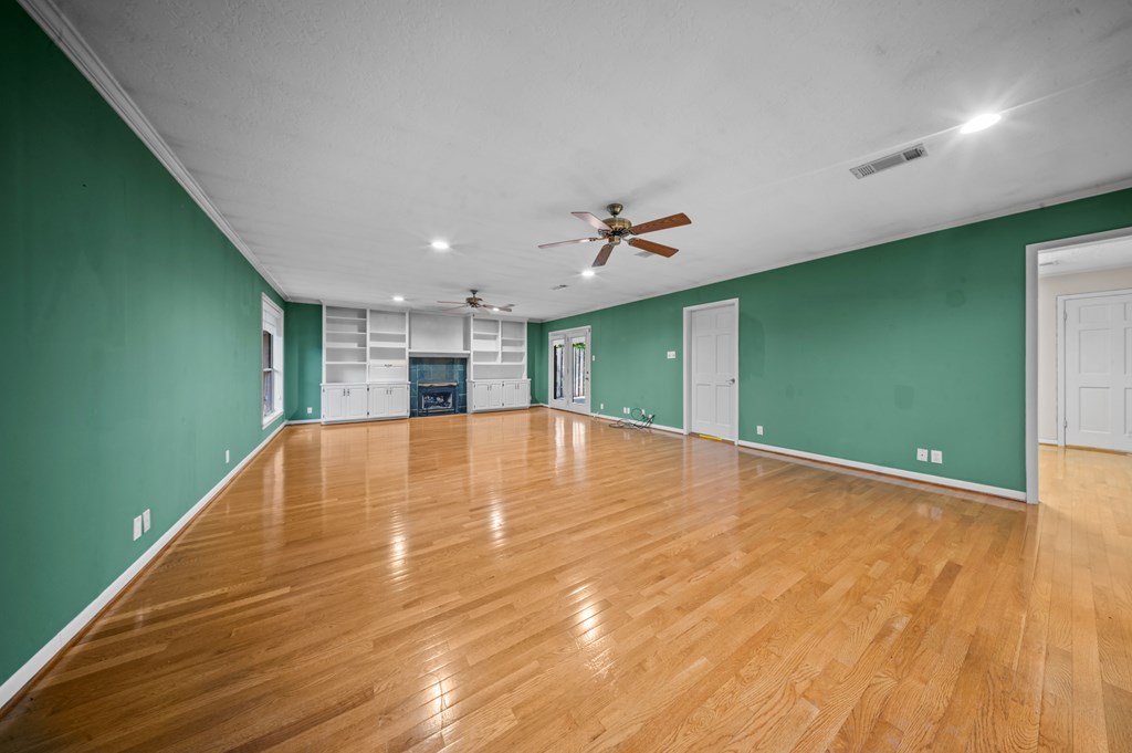 1027 Creek Bend Drive Property Photo 12