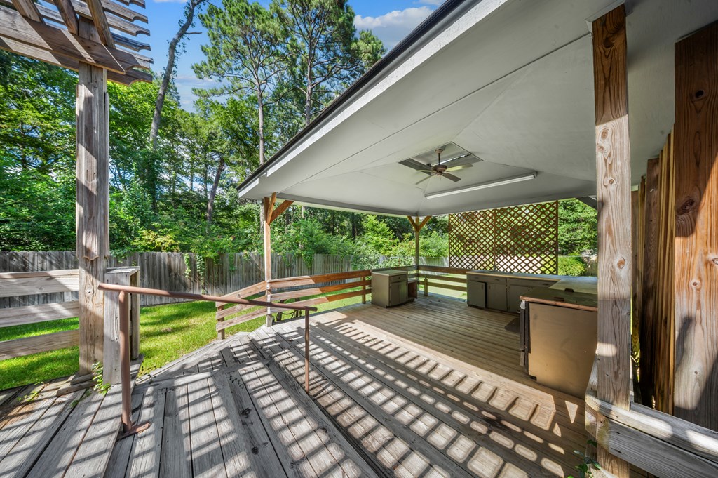 1027 Creek Bend Drive Property Photo 28