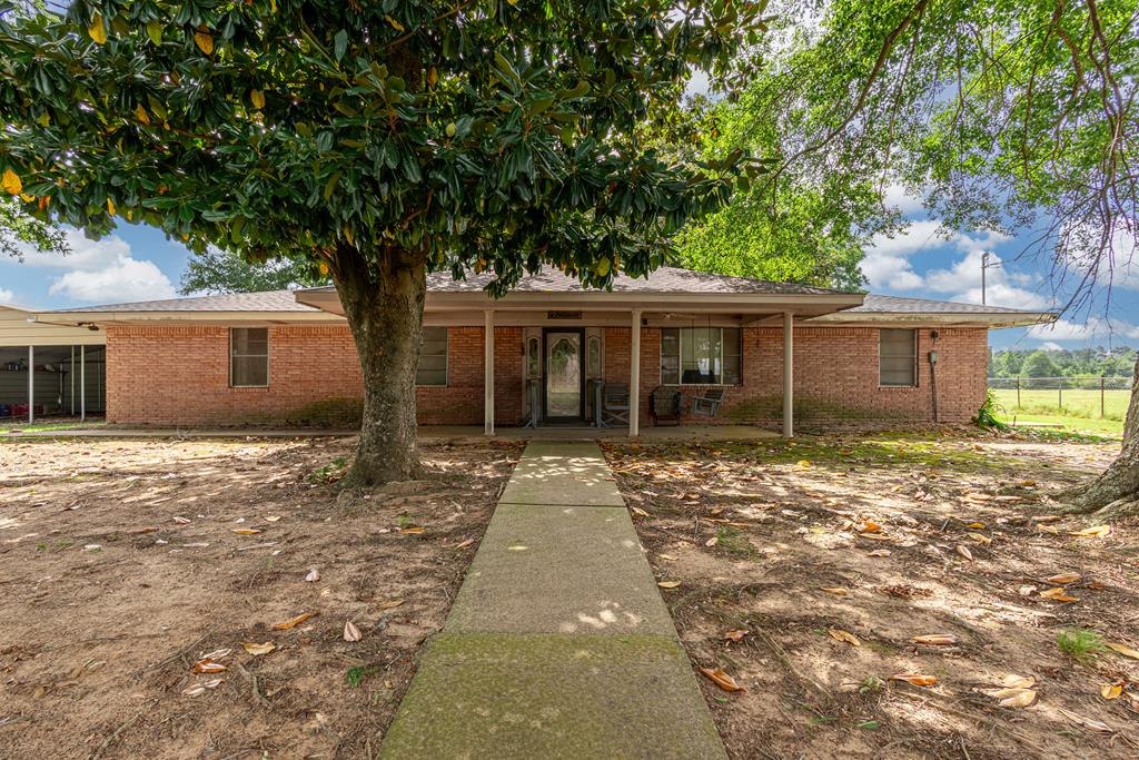 729 Cr 140 Property Photo 1