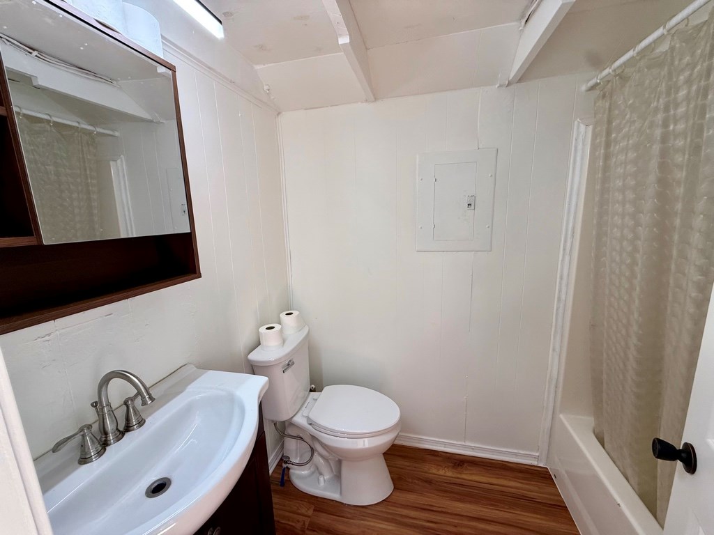 425 Monument Drive Property Photo 18