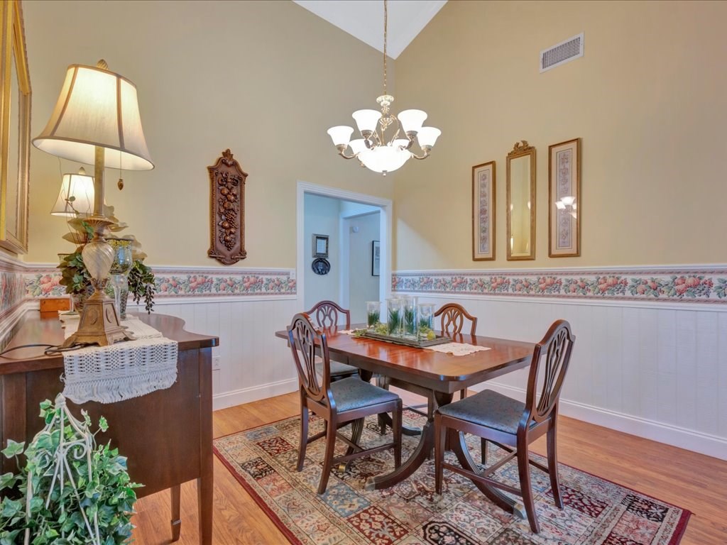 506 Carter Drive Property Photo 9