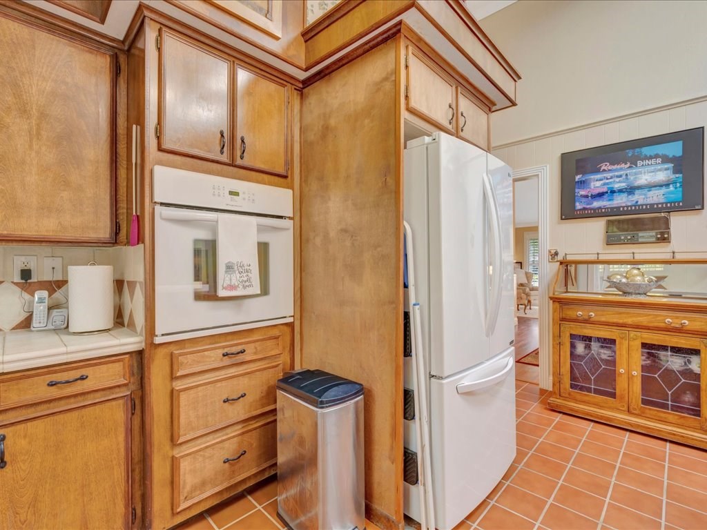 506 Carter Drive Property Photo 18